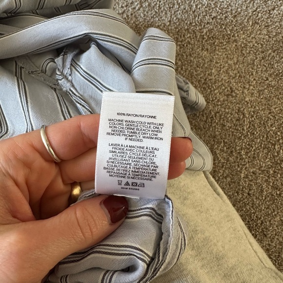 Express button up - Picture 4 of 5